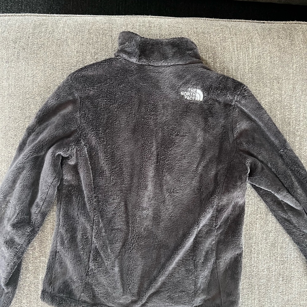 The North Face size small women’s fuzzy jacket - Picture 2 of 3